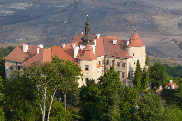 zámek Jezeří